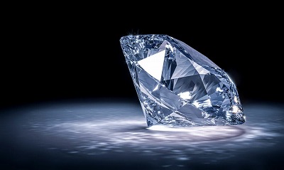 次世代のパワー半導体として期待されている人工ダイヤモンド基板の開発職サムネイル