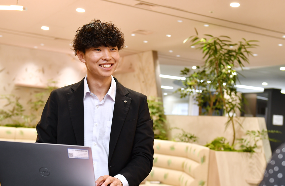 事務職(海外事業本部・経営企画部)サムネイル