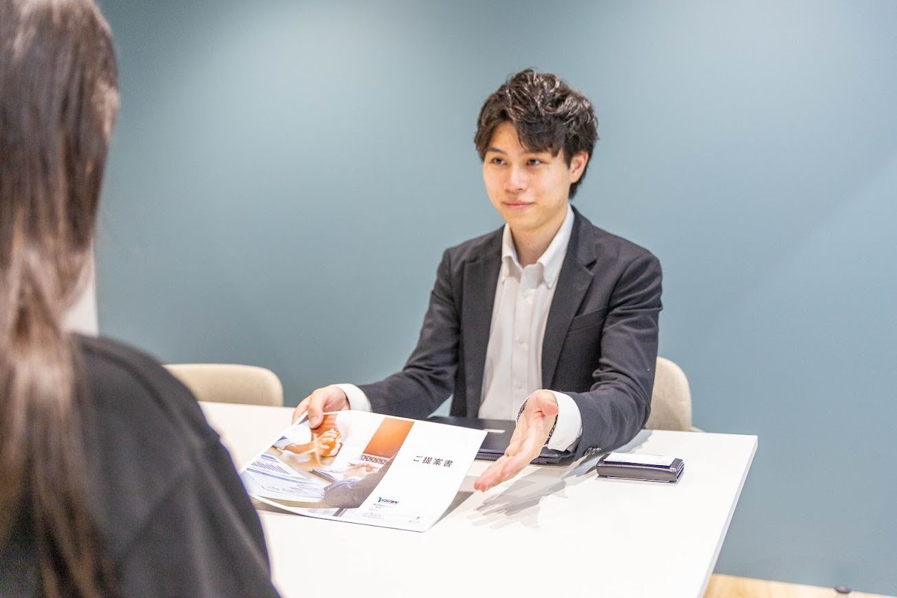 【大阪／28卒】法人営業サムネイル