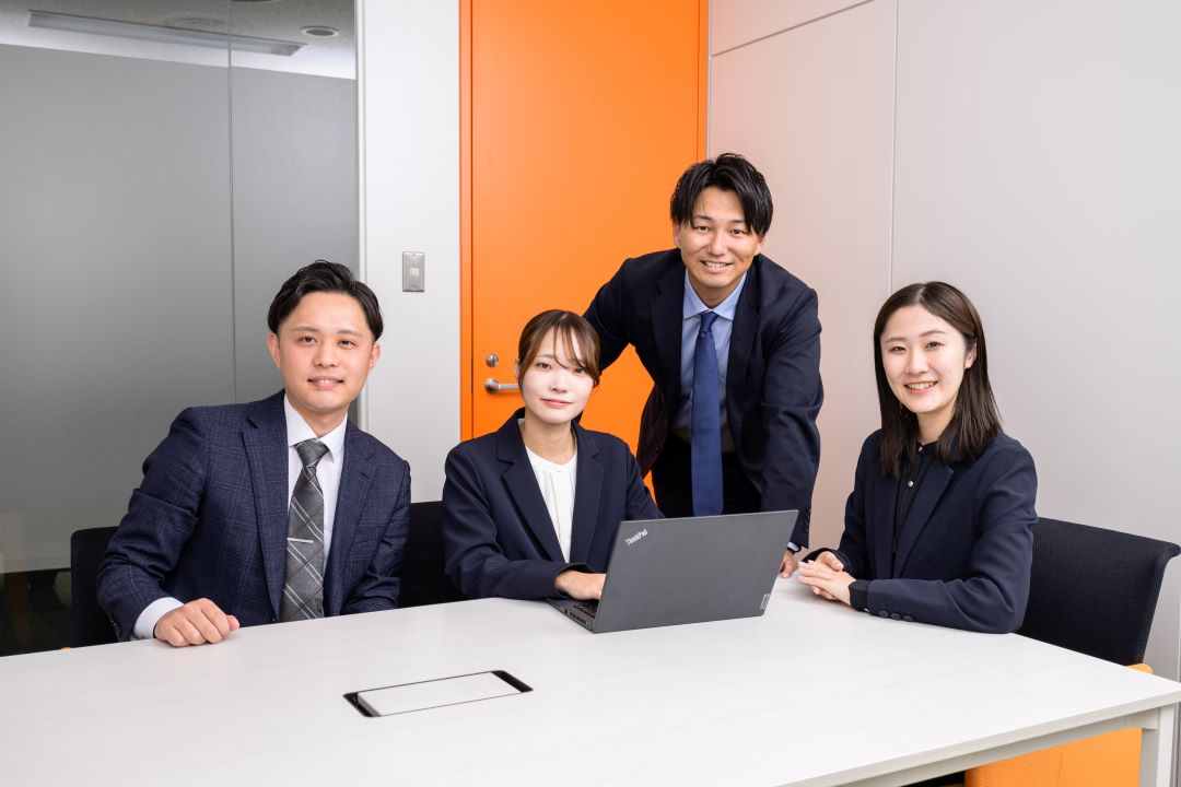 東京勤務！土日休み◎会社の軸となる存在になろうサムネイル