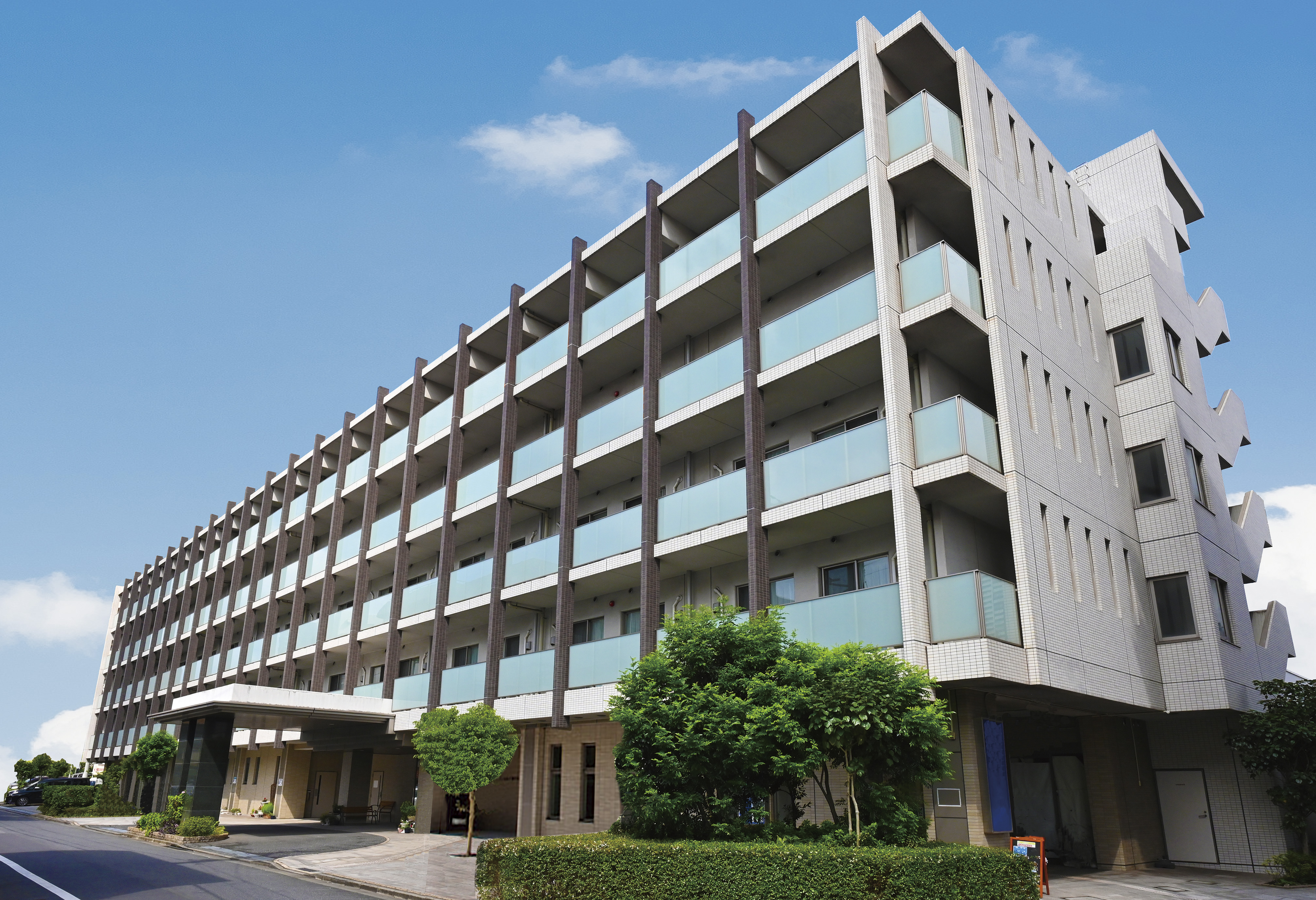 【千葉市中央区】介護付有料老人ホームの正看護師（パート）サムネイル