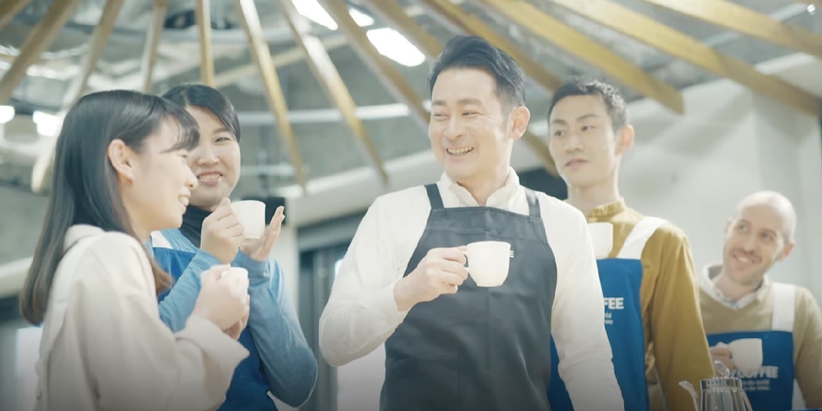 経理部門スタッフサムネイル