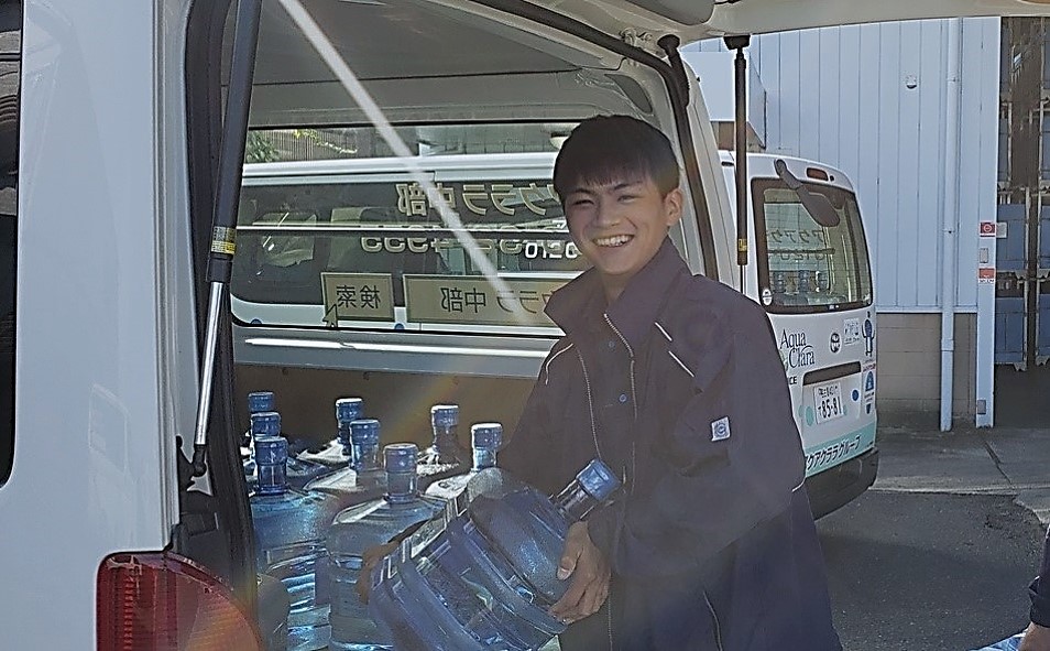 【名古屋営業所】1Box車で水の配送　東証プライム上場企業サムネイル