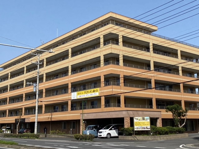 【千葉県鎌ケ谷市】有料老人ホームの准看護師（正社員）サムネイル