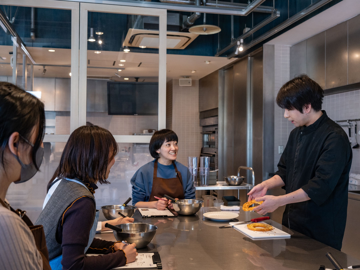 【2026年5月オープン】福岡スタジオ　料理講師　正社員募集サムネイル