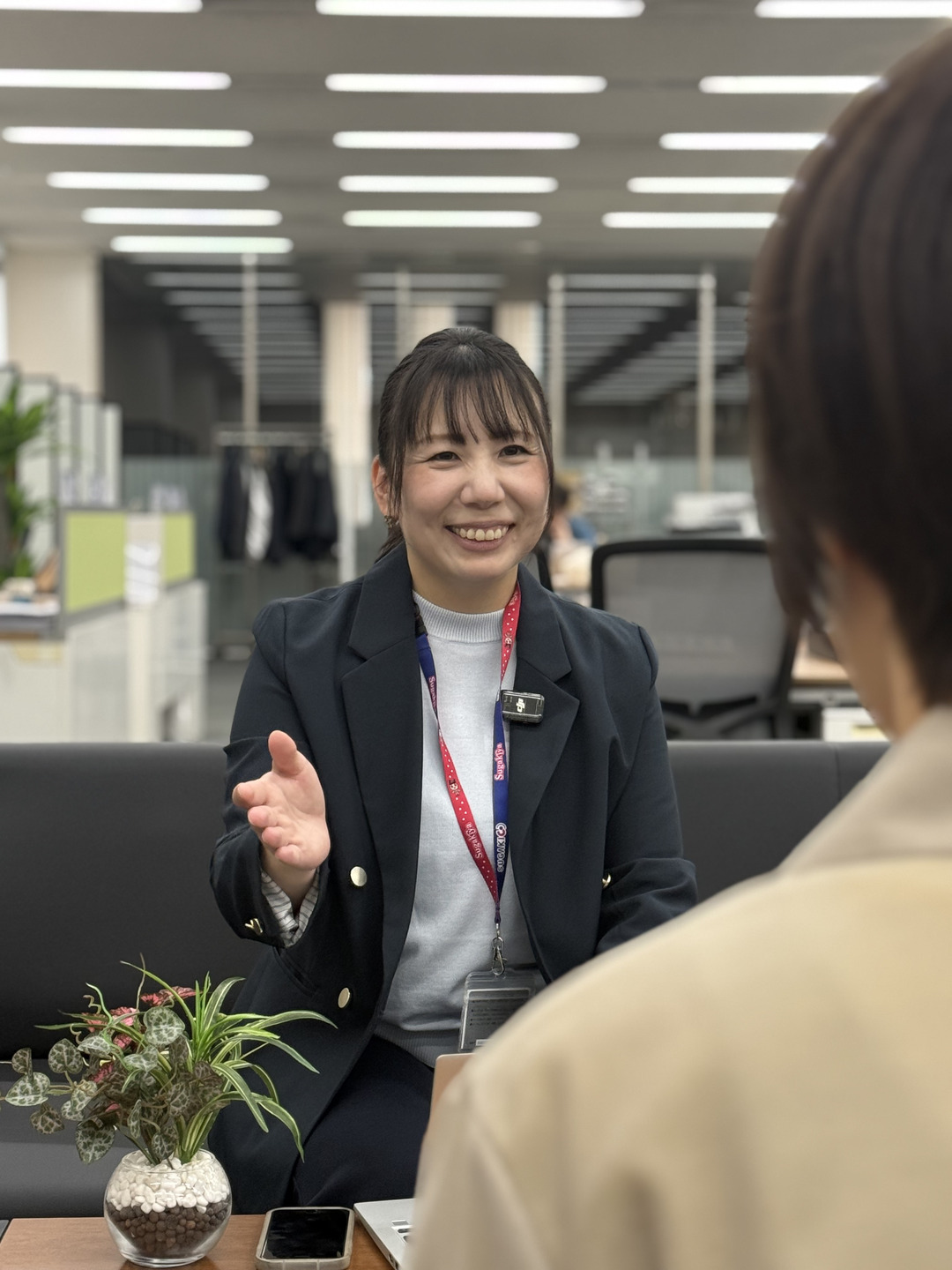 人事　採用サムネイル