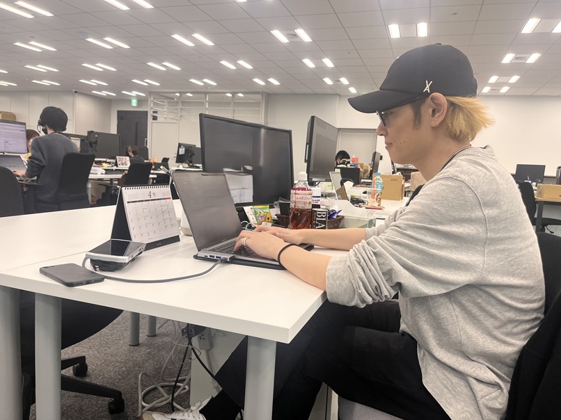 コンプライアンス課 主任レイヤーサムネイル