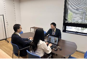 マーケティング担当（市場分析スタッフ）サムネイル