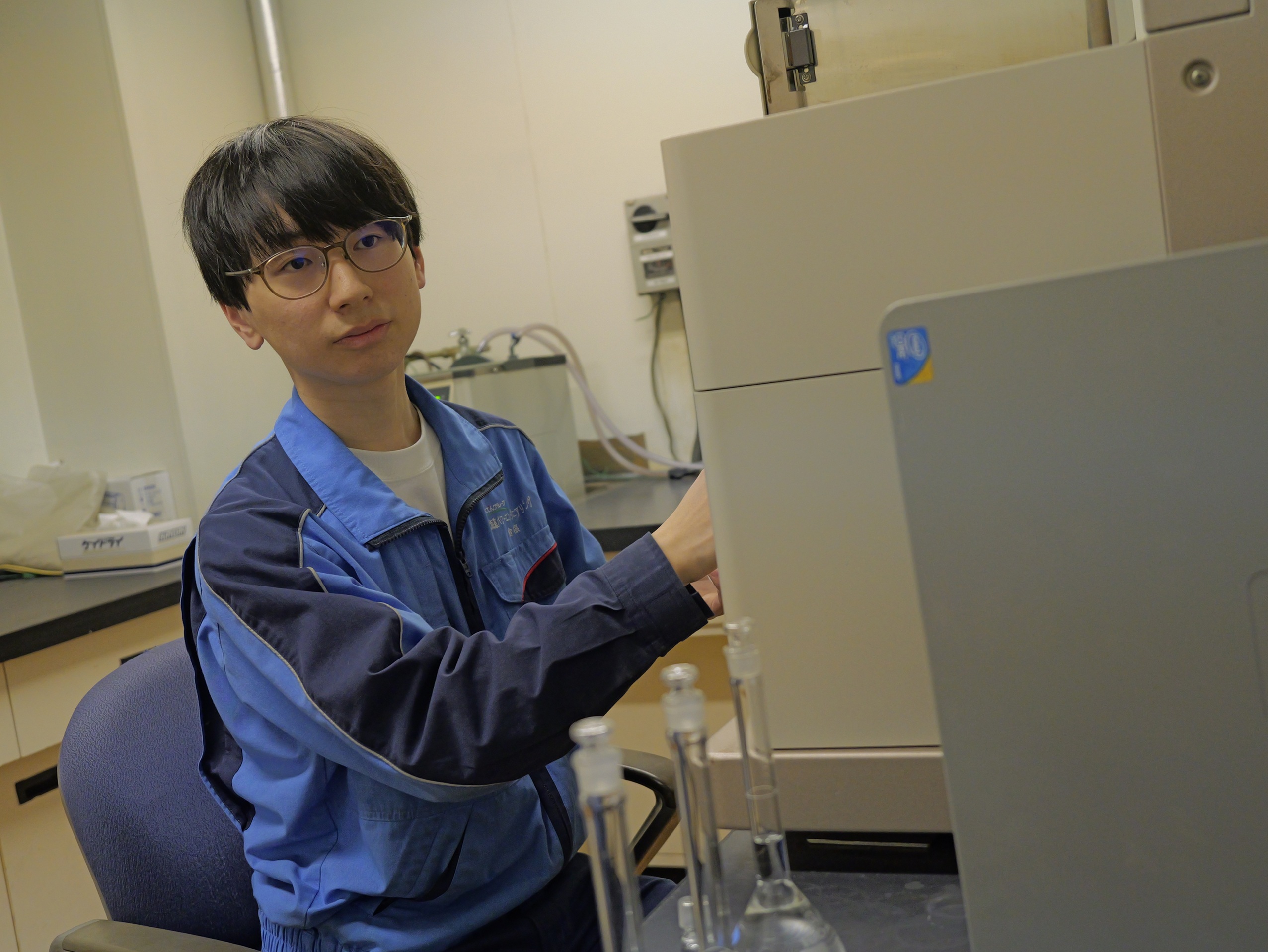 化学分析業務サムネイル
