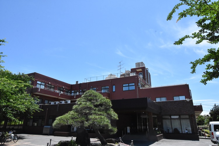 【千葉県八街市】准看護師（正社員）サムネイル