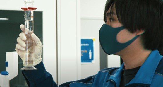 化学分析業務サムネイル